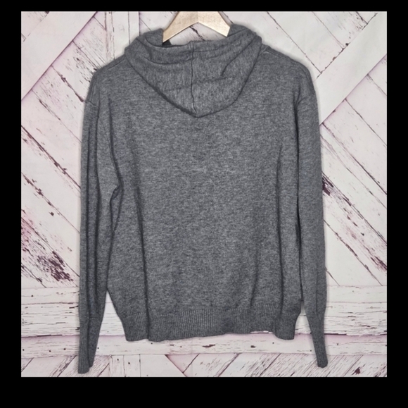 Primark Gray Pullover Hooded Sweater - Picture 2 of 5